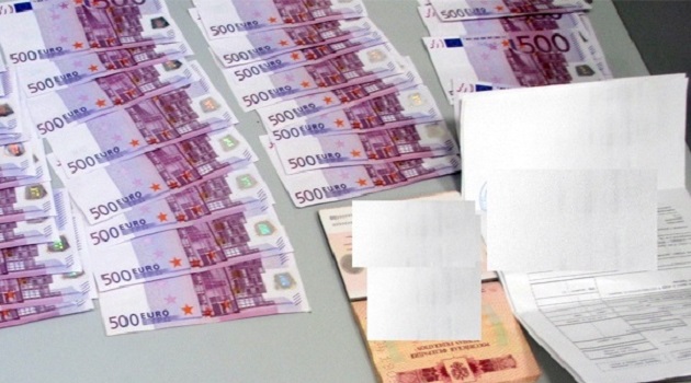 Rusya gümrüğü beyanı unutan Türk kadının paralarına el koydu