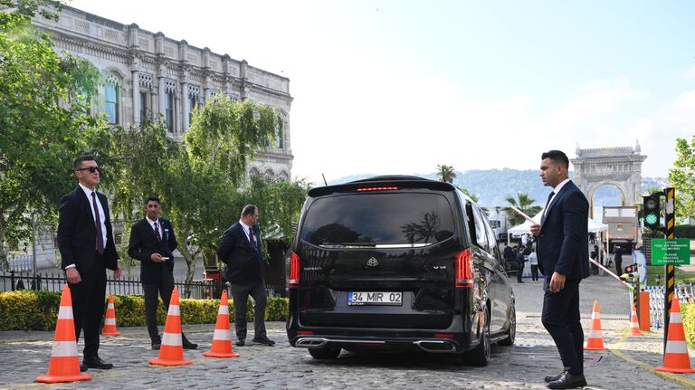 Rus Heyeti İstanbul'da: 3.Tur Barış Görüşmeleri Başlıyor