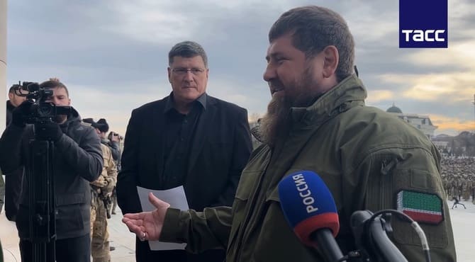 Kadirov’dan ABD’ye:Ukraynalı esirlere karşılık aileme yaptırımları kaldırın