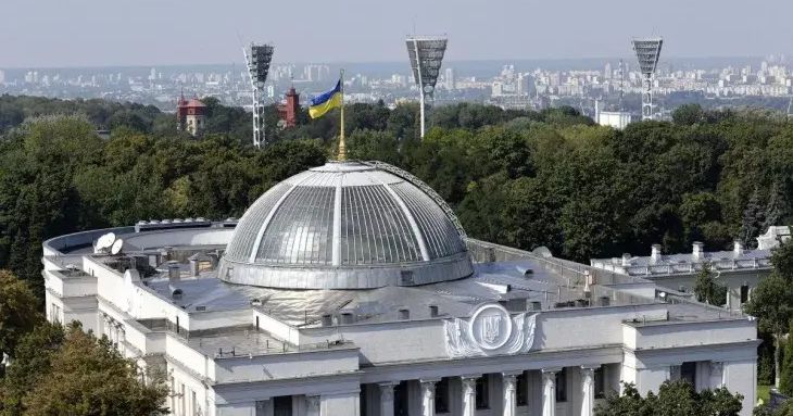 Kiev’de Balistik Füze Korkusu: Parlamento Çalışmalarına Ara Verildi