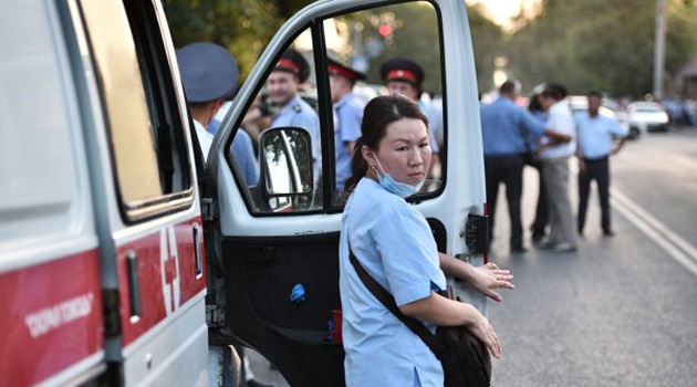 Kırgızistan'da 6.4 şiddetinde deprem meydana geldi