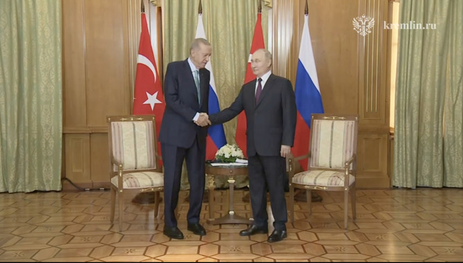 Putin-Erdoğan Zirvesi: Putin, tahıl anlaşmasını görüşmeye açığız!