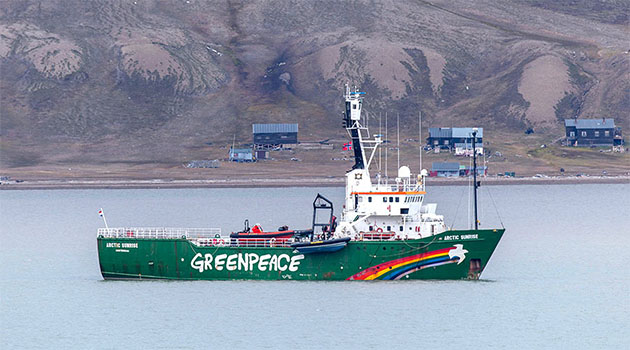 Lahey, Arctic Sunrise davasında Rusya'yı suçlu buldu: 5.4 milyon avro ceza kesti