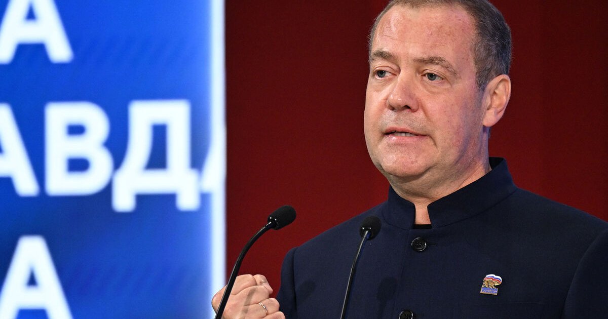 Medvedev: "Rusya'yı Korumanın Tek Yolu Zafer"