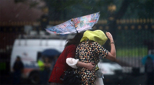 Meteoroloji uzmanları: Bu yıl Rusya'ya yaz gelmeyecek