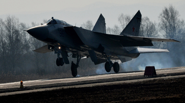 Rusya’da eğitime çıkan savaş uçağı düştü