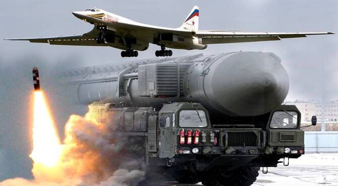 'Nükleer Silah Olmasaydı Rusya ve Belarus da İran Gibi Bombalanırdı'