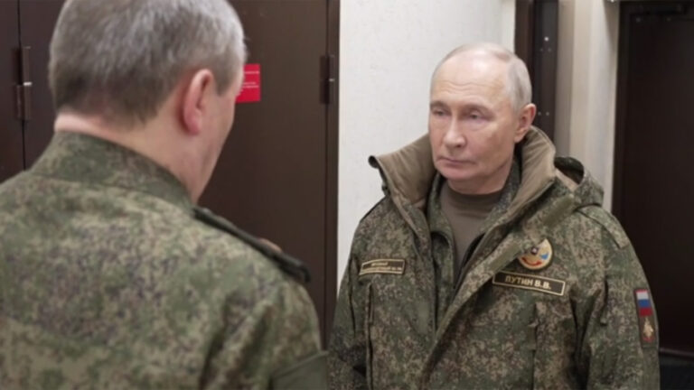 Putin: Dimitrov ve Gulyaipole Alındı, Cephede Yeni Dönem Başladı