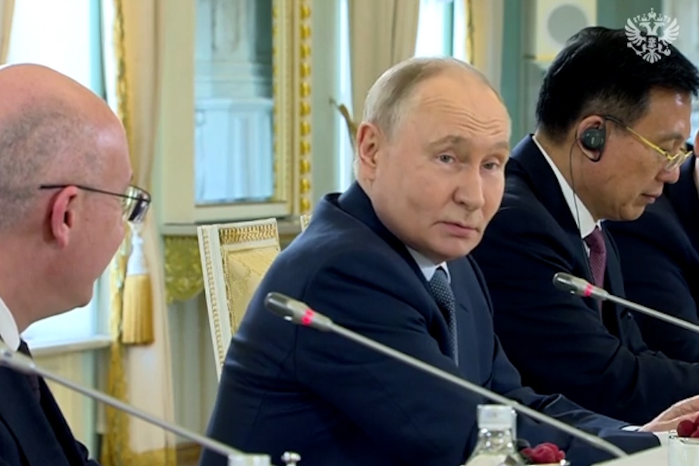 Putin: Donbas’ı Kontrol Etmek ile Anlaşma Yapmak Çelişmiyor