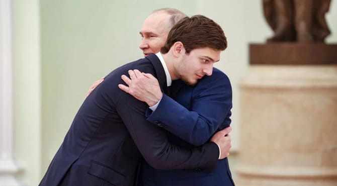 Putin, düğün hazırlığı yapan Kadirov'un oğluyla görüştü