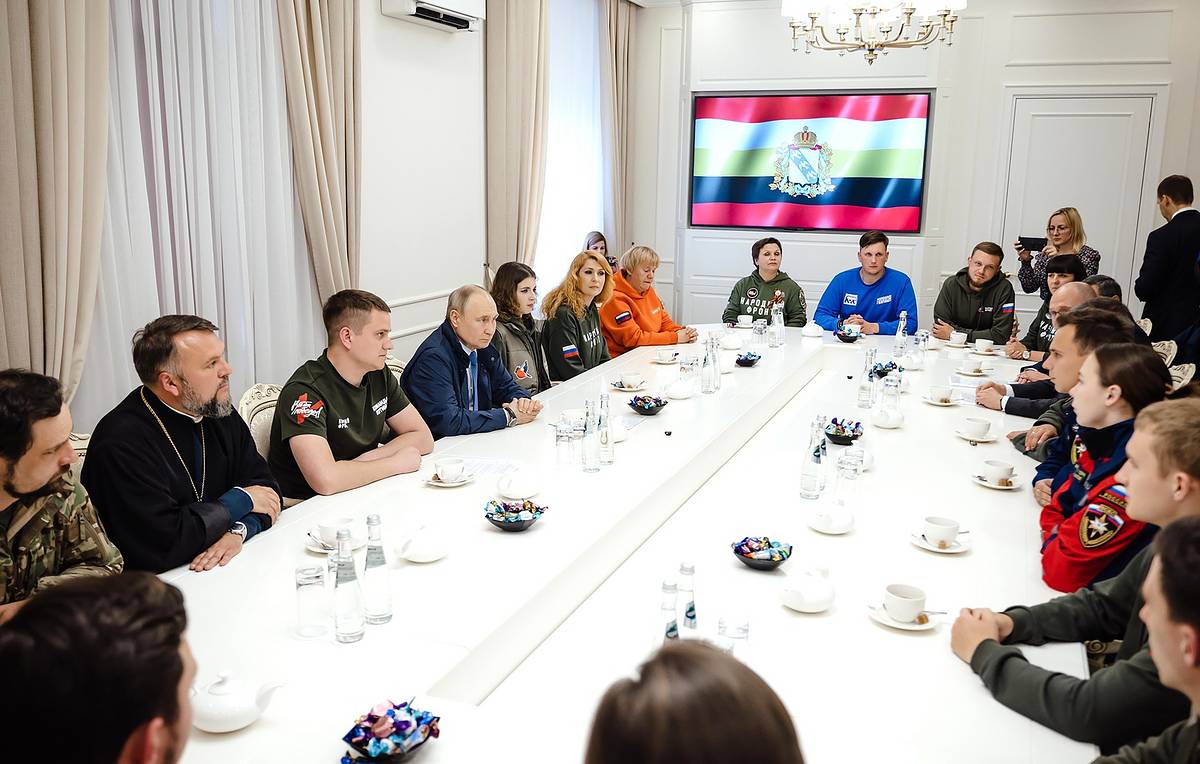 Putin, İşgalden Kurtarılan Kursk'u Ziyaret Etti, Önemli Kararlar Açıkladı