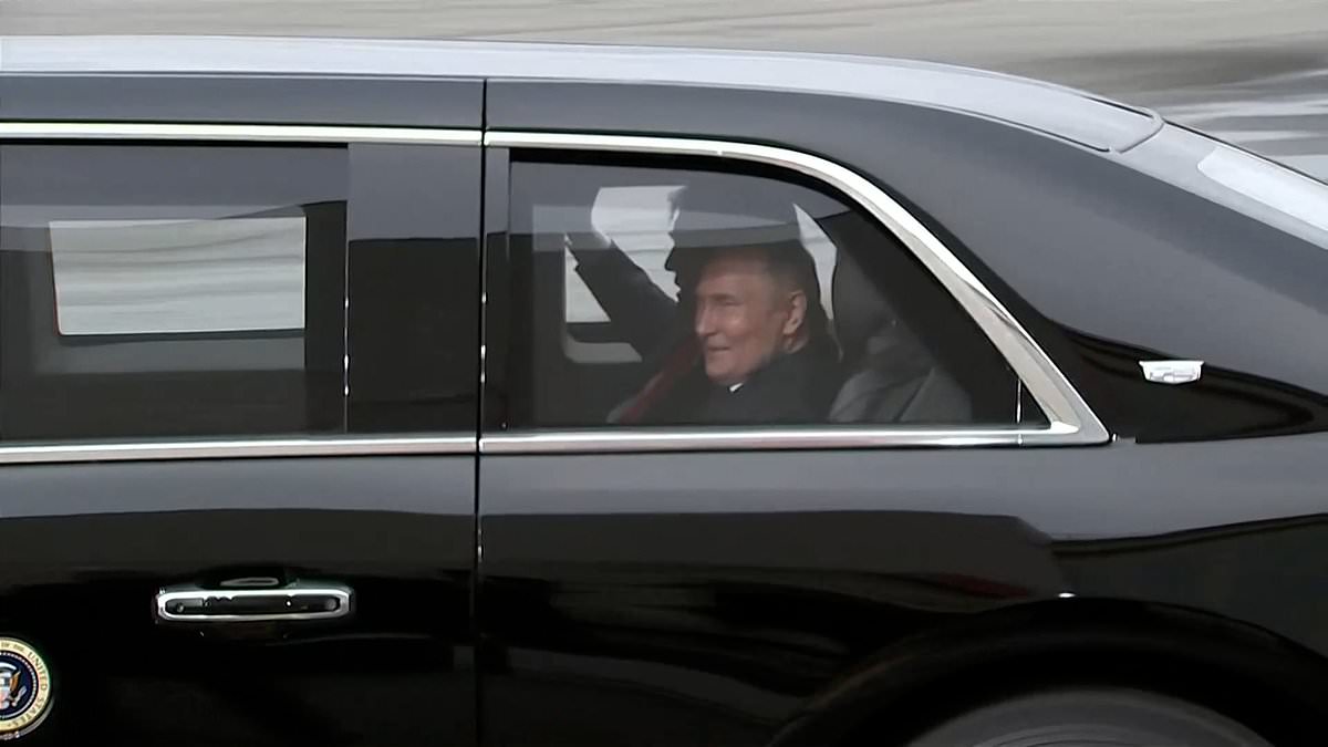 Putin Neden Trump'ın Makam Aracına Bindi? İşte Yanıtı