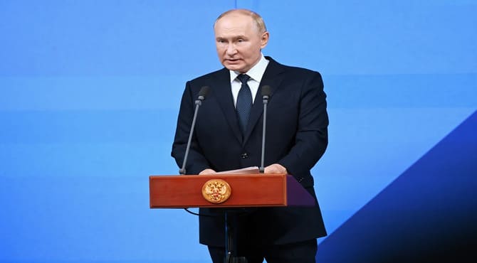 Putin, Rusya’nın Güncellenmiş Nükleer Doktrinini Onayladı