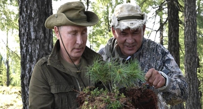 Putin, Savunma Bakanı Şoygu ile Sibirya’ya tatile gitti
