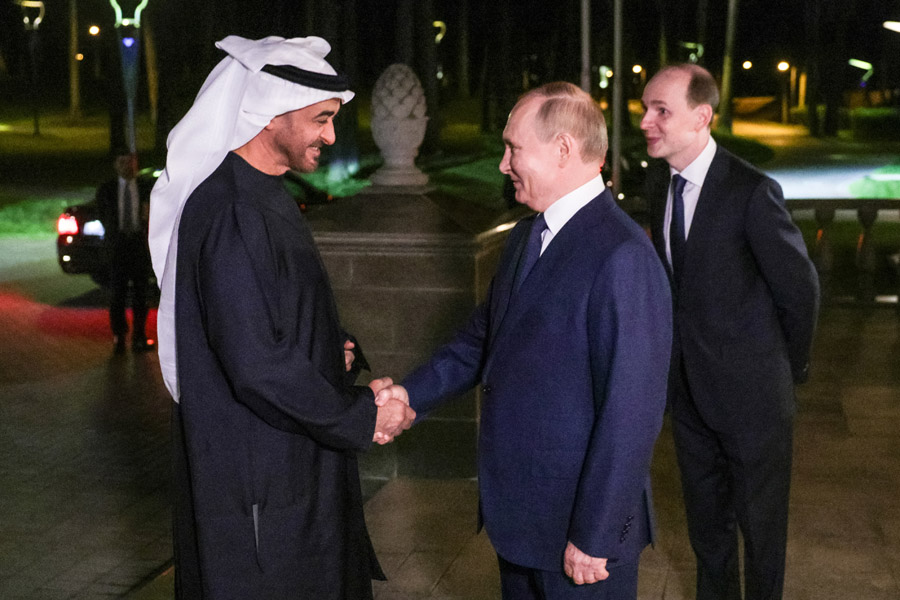 Putin ve BAE Devlet Başkanı el Nahyan Moskova’da Bir Araya Geldi