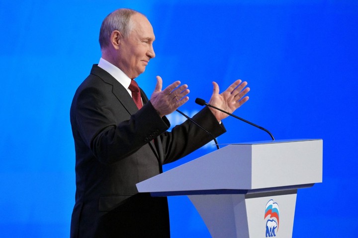 Putin'den Barış Görüşmelerine Sert Tepki: Kiev'in Önerileri Egzotik ve Kabul Edilemez