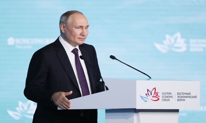 Putin’den ekonomi ve politikaya ilişkin önemli açıklamalar