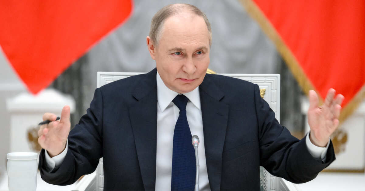 Putin'den Teknoloji Şirketlerine: Bizi Boğmaya Çalışanlara Aynen Yanıt Vermeliyiz
