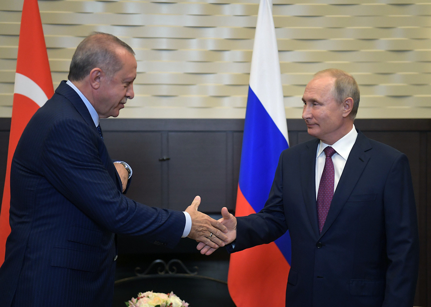 Putin-Erdoğan zirvesi: Putin görüşmeyi 4 saatle sınırladı, zirvede neler konuşulacak?