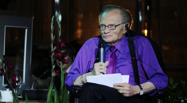 Larry King, bu kez Rusya için kamera karşısında