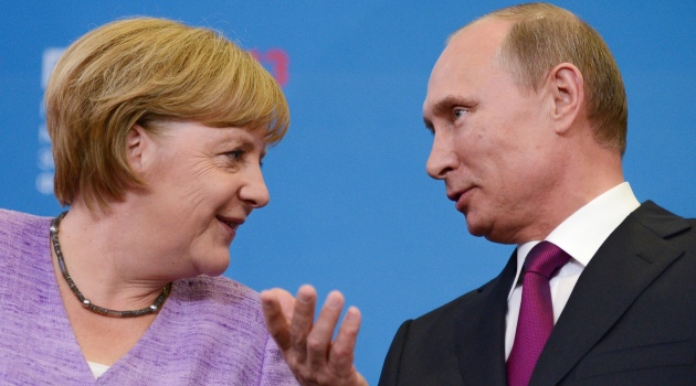 Putin ve Merkel, Ukrayna krizine etkin çözüm arıyor