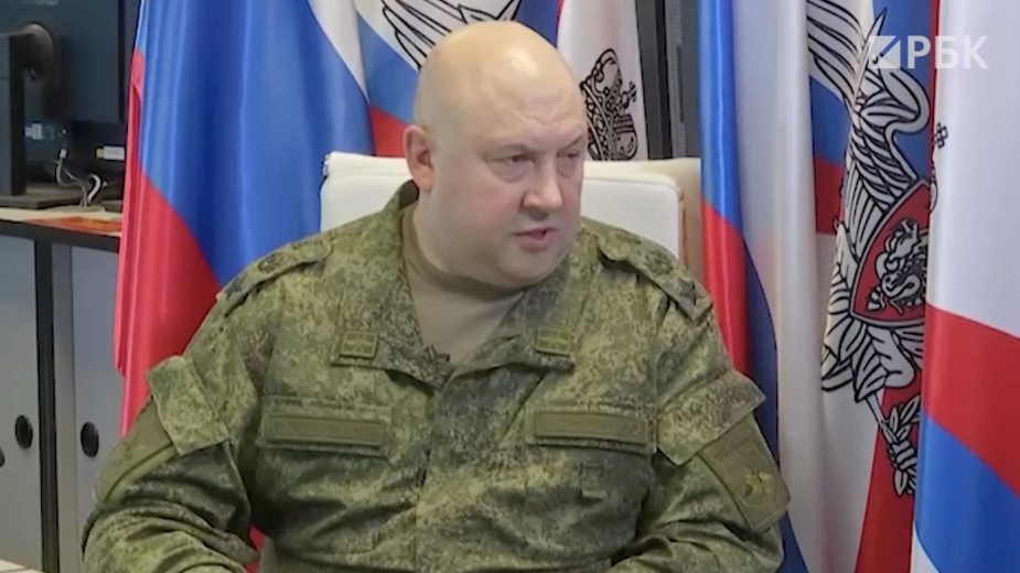 Rus komutandan dikkat çeken açıklama: Durum çok kritik! Sivil halkı Herson’dan tahliye ediyoruz