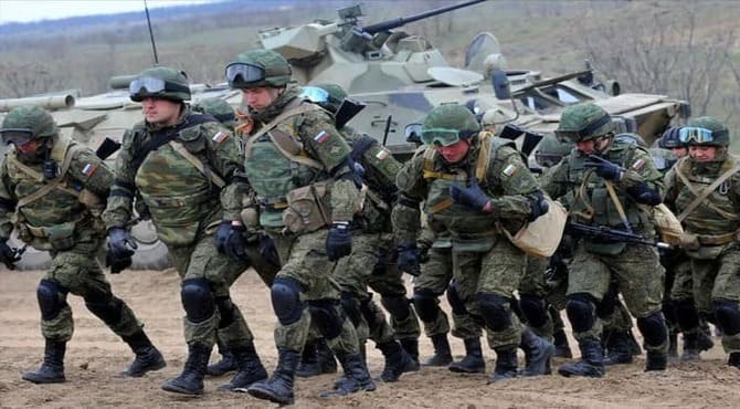 Rus Ordusu'ndan Çinli Askerlere NATO'ya Karşı Koyma Eğitimi