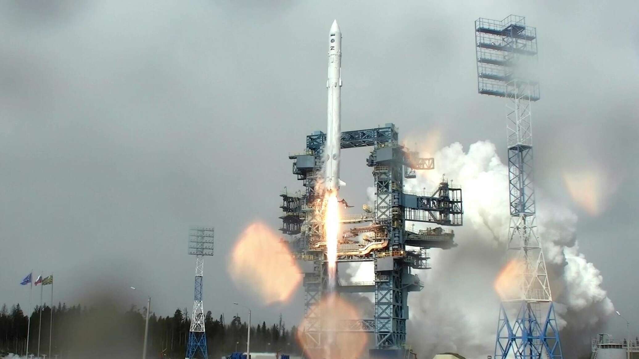 Rusya, 'Angara-1.2' Roketiyle Askeri Uyduları Yörüngeye Fırlattı