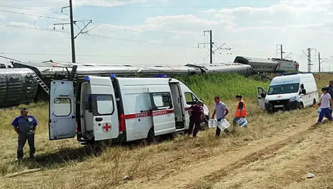 Rusya: Gece Boyunca 105 Ukrayna İHA'sı Düşürüldü