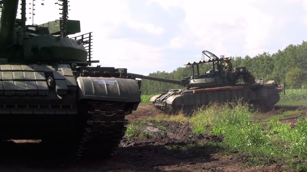 Rusya, Kursk Bölgesine Tank ve Ağır Zırhlı  Birlikler Gönderdi