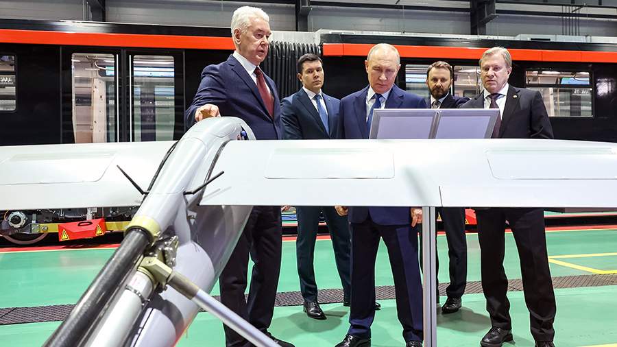 Rusya, Yerli İnsansız Otonom Araçlarını Tanıttı