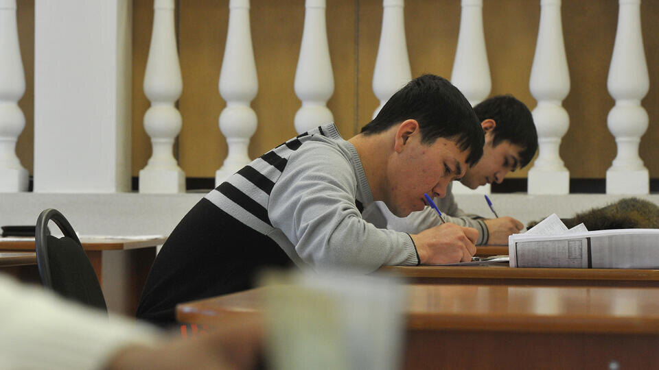 Rusya'da Dil Sınavına Giren Her 3 Göçmenden Biri Sınavı Geçemedi