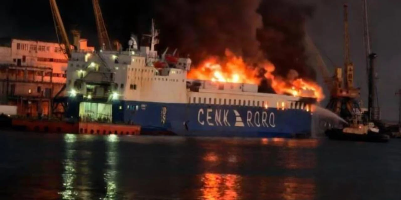 Rusya'dan Kiev'e Misilleme Mi? Türk Gemisi, Odesa Limanı'nda Füzeyle Vuruldu