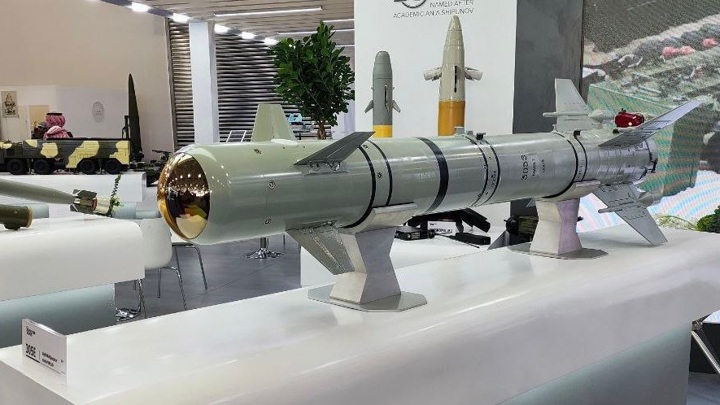 Rusya'nın Yeni Güdümlü' Füzesi Tek Atışla Birden Fazla Hedefi Vurabiliyor