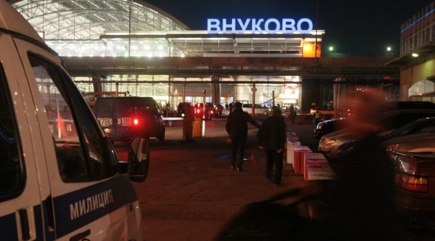 Türklerden de rüşvet aldığı iddia edilen Rus havaalanı polis şefi tutuklandı