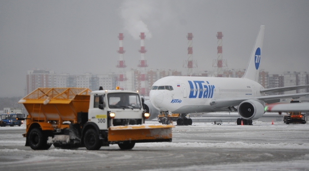 Moskova havalimanlarında kar yağışından dolayı iptal olan sefer yok