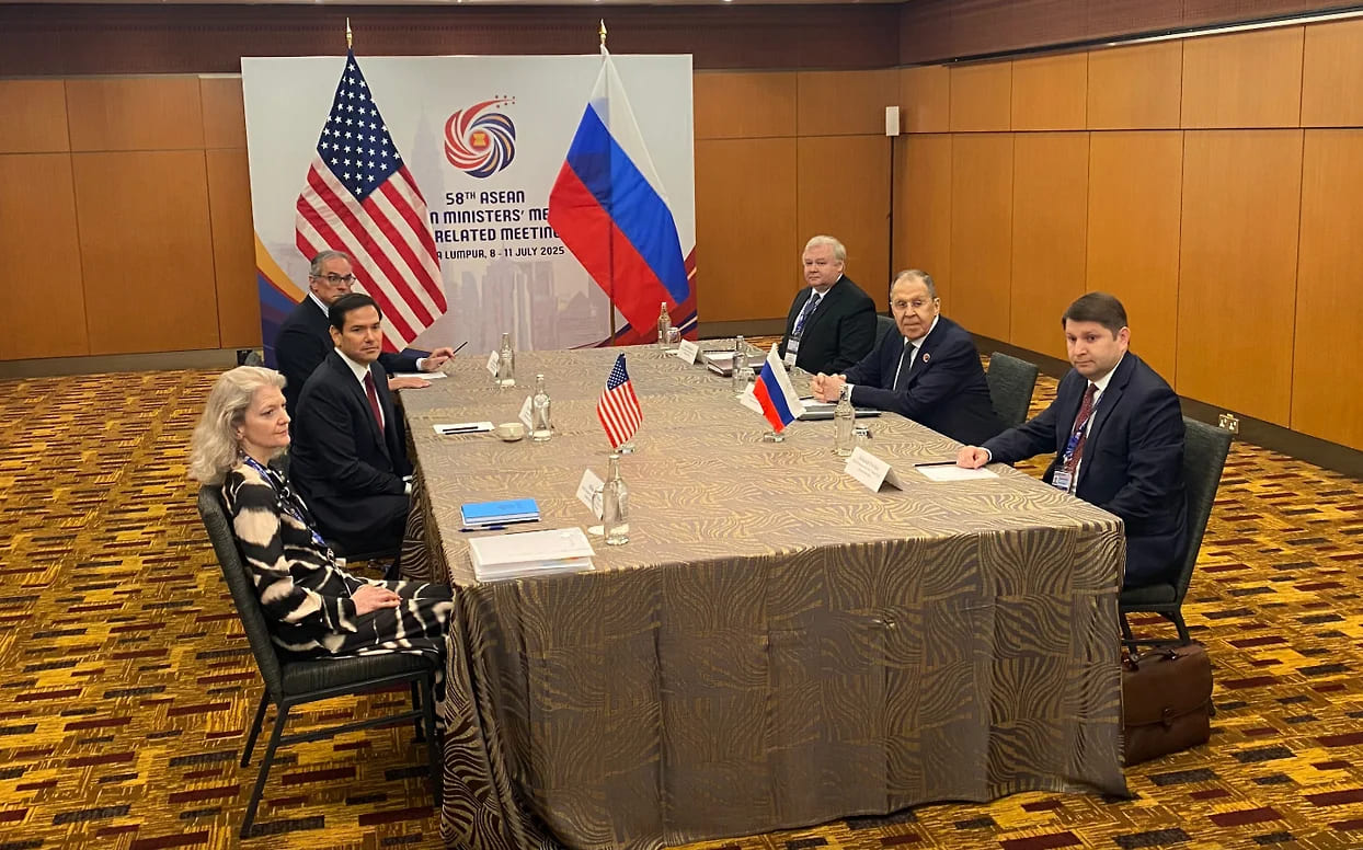 Trump'ın Tehdidi Sonrası Lavrov ve Rubio'dan Malezya'da Kritik Görüşme