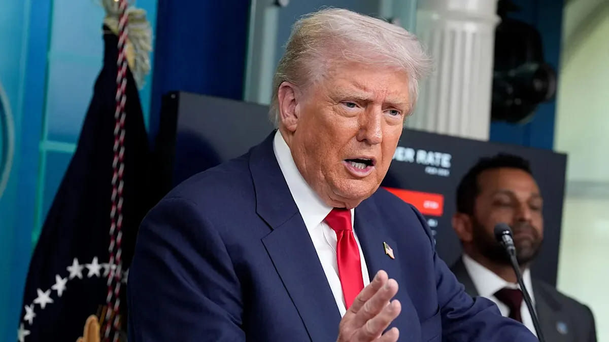 Trump'tan Medyaya Sert Tepki: "Putin'in Kazandığı İddiaları Yalan Haber"