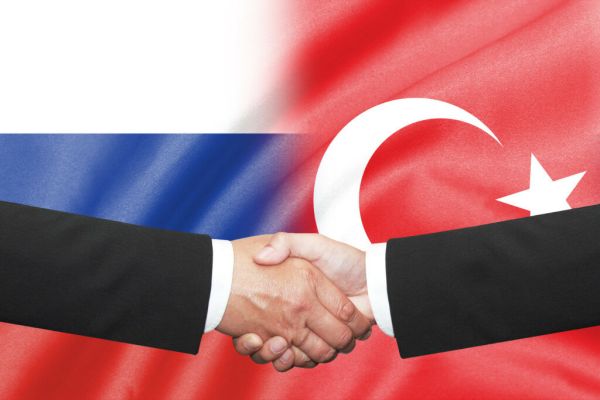 Türkiye doğalgaz borcunu Ruble ile ödemeye başladı