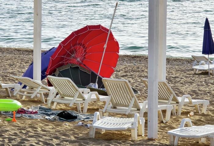 Ukrayna Kırım'da Plajı Vurdu: 2 Kişi Öldü