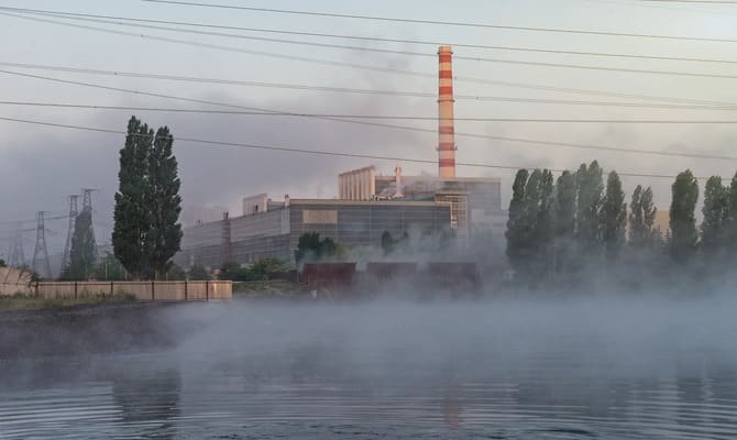 Ukrayna, Rusya’nın Kursk nükleer santraline 3 İHA’yla saldırdı