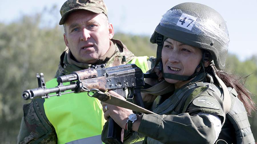 Ukrayna’da Askerlik yapmakla yükümlü kadınlara yurt dışı yasağı