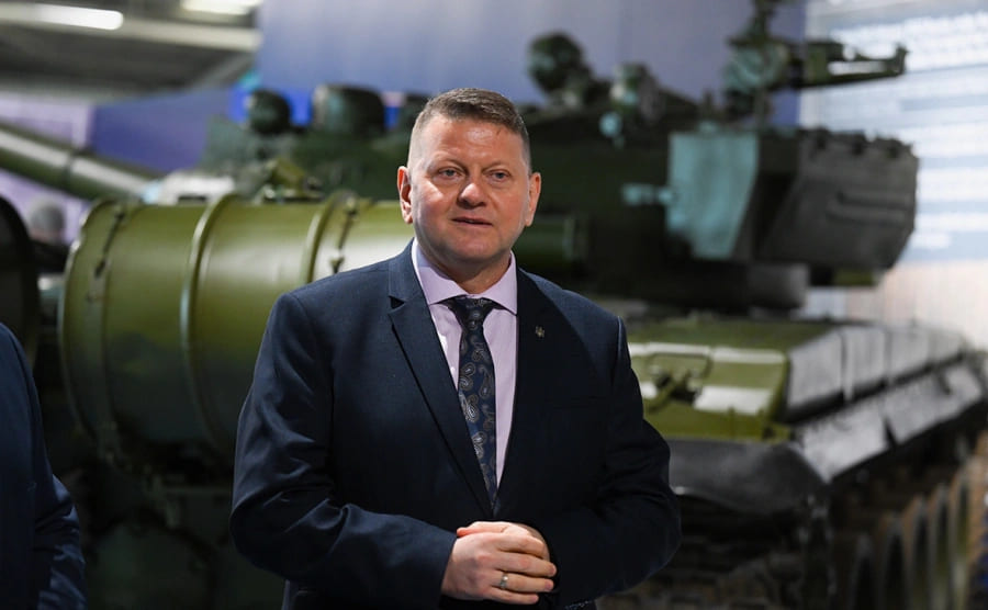 Zalujni'den Çarpıcı Öneri: "Ukrayna'nın Güvenliği için Nükleer Silah Şart"