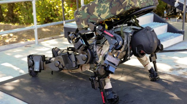 Ruslar düşünceyle hareket eden robot askerler üretecek