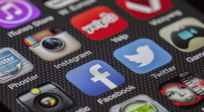 Kazakistan'dan 16 Yaş Altı Çocuklara Sosyal Medya Yasağı Geliyor