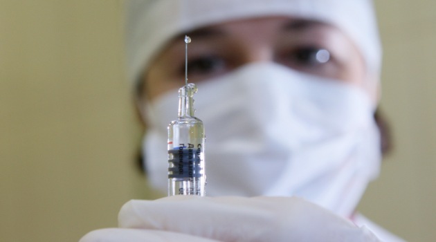 Rusya, Ebola'ya karşı 3 aşı geliştiriyor