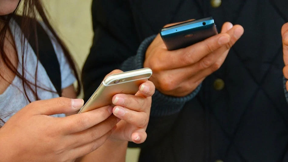 Rus İstihbaratı FSB'ye İnternet ve Telefonu Kesme Yetkisi Verilecek