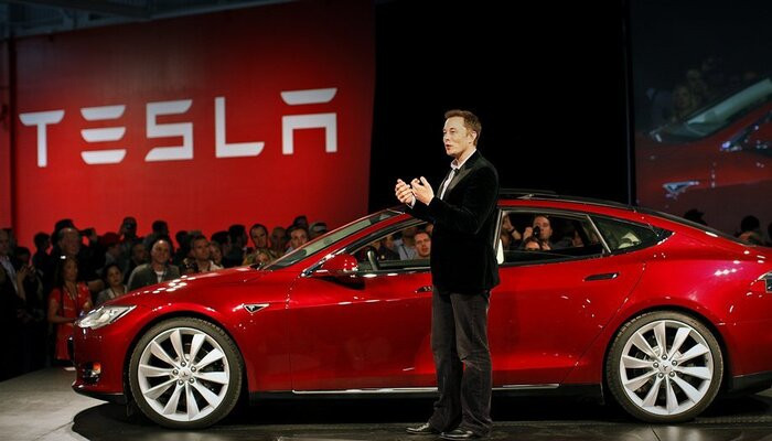 Tesla gelecekte Rusya'da fabrika kurmayı planlıyor