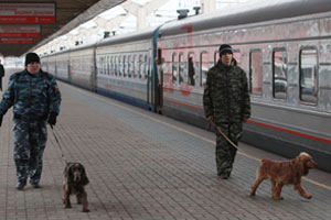 Moskova tren istasyonundaki bomba ihbarı asılsız çıktı