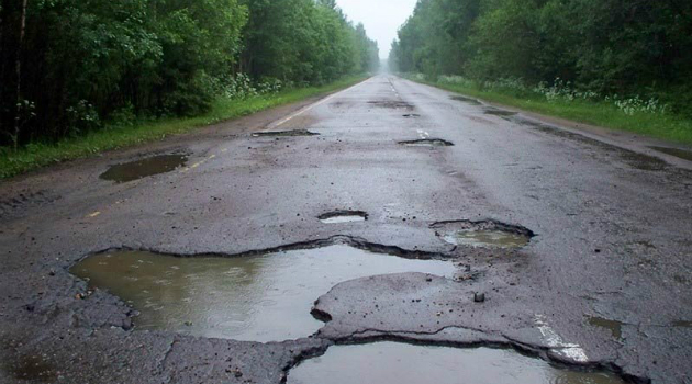 Rusya’da trafik kazalarının yüzde 40’ının sebebi bozuk yollar